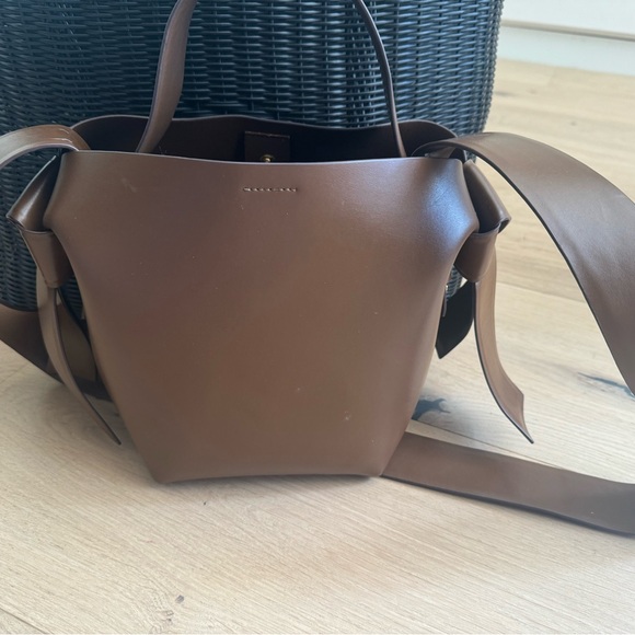 Acne Musubi Mini Bag Brown Small Crossbody. Pre-owned. - Picture 2 of 6
